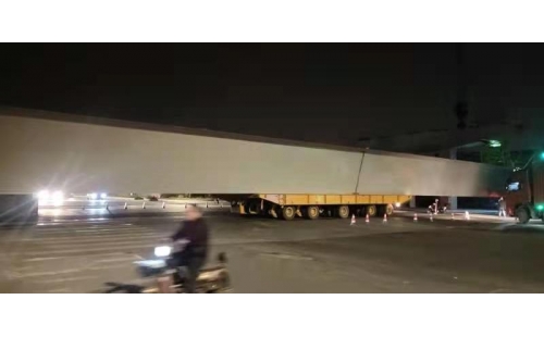 液壓動(dòng)力平板車租賃市場爆發(fā)：靈活配置破解重型運(yùn)輸 “輕資產(chǎn)” 難題